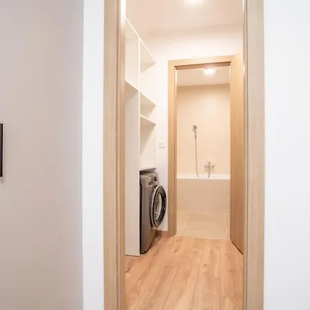 Patronka - Stylish With A Spacious Terrace Bratislava