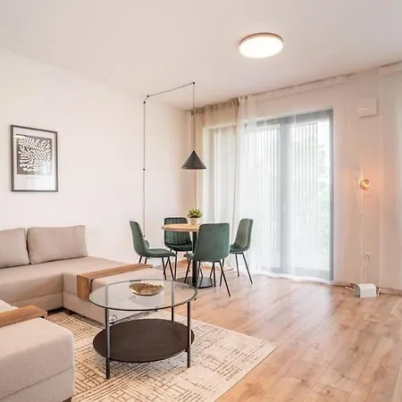 Patronka - Stylish With A Spacious Terrace Daire