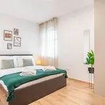 Patronka - Stylish With A Spacious Terrace Bratislava