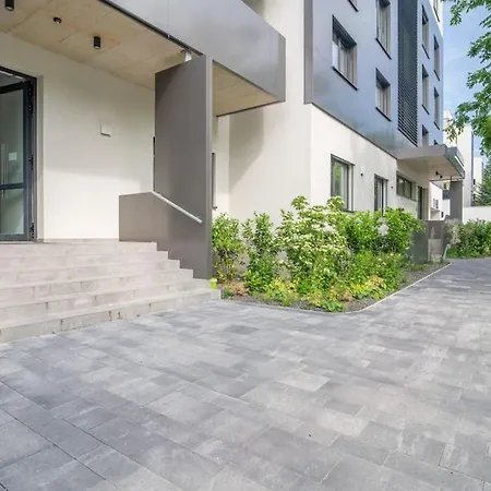 Апартаменты Patronka - Stylish With A Spacious Terrace